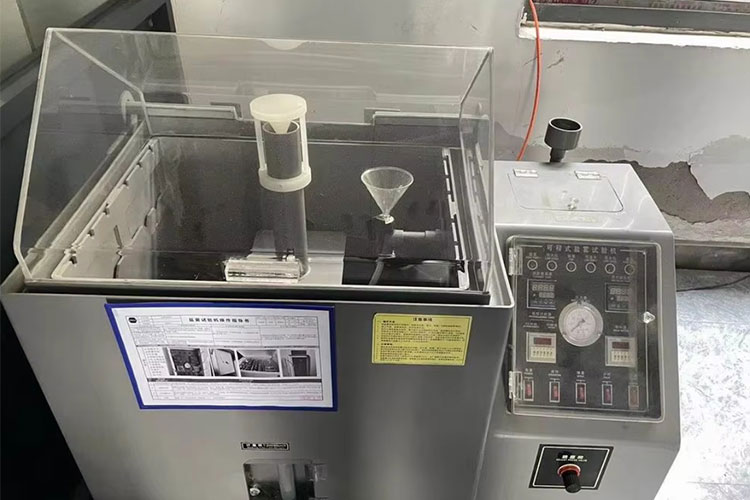 Salt-spray-test-equipment